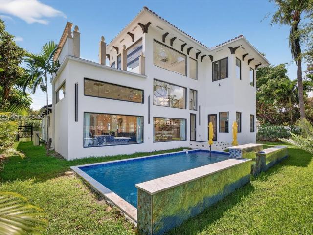 941 NE 119th St, Biscayne Park, FL 33161 | MLS #A11983