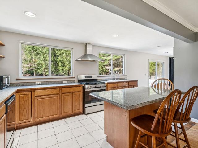941 Willow Brook Road