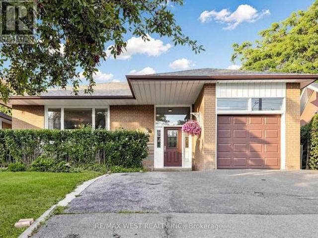 941 Willowdale Avenue, Toronto, ON, M2M 3C3 house for sale | Listing ID C13719 | Royal LePage