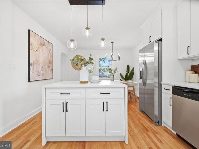 9424 Colesville Road