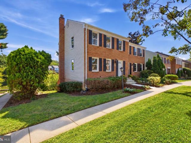 9424 Goshen Lane