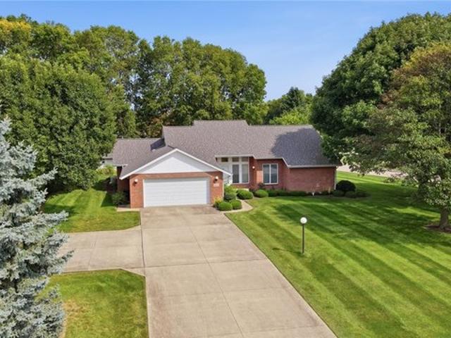 9425 Brenrick Dr, Piqua, OH 45356