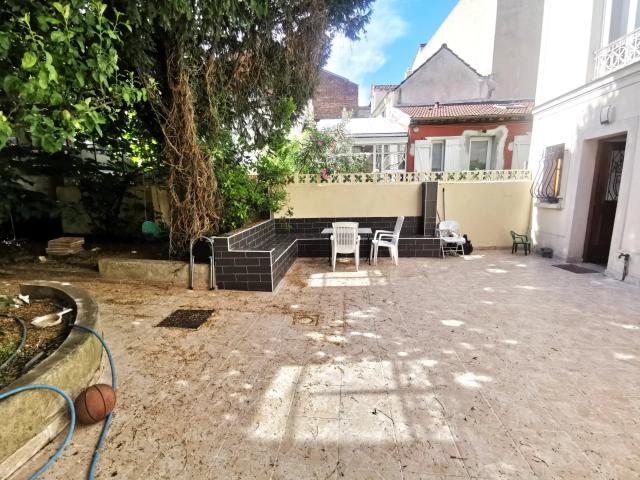 94200 IVRY MAISON 5 PIECES 103.07 M² AVEC UN TERRAIN DE 206 M² E