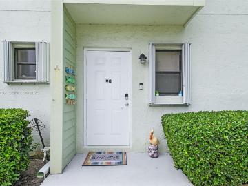 9421 S Ocean Dr, Unit 90, Jensen Beach, FL 34957 | MLS #A11871