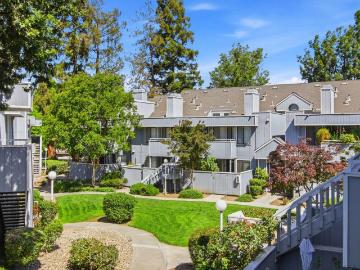 942 La Barbera Drive