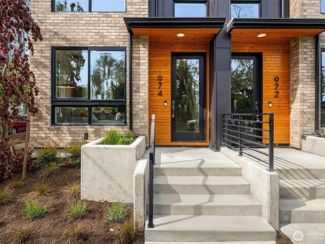 942 NW 54th St, Seattle, WA 98107 | MLS #2507