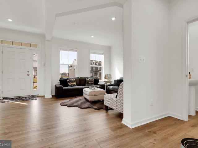 9430 Alloway Dr, Hagerstown, MD 21740 | MLS #MDWA2037