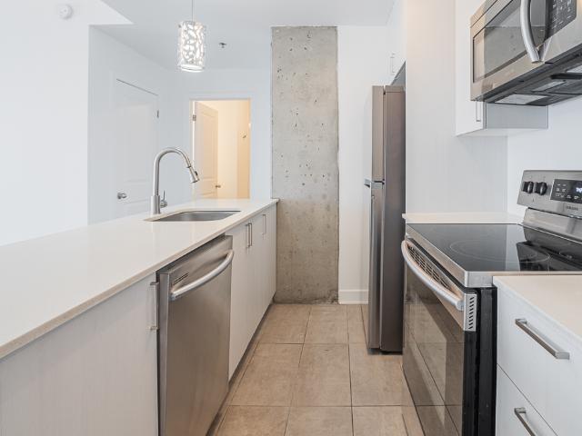 9430 Boul. Lacordaire Studio [object Promise] for Rent