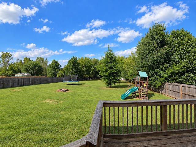 943 Commission Dr