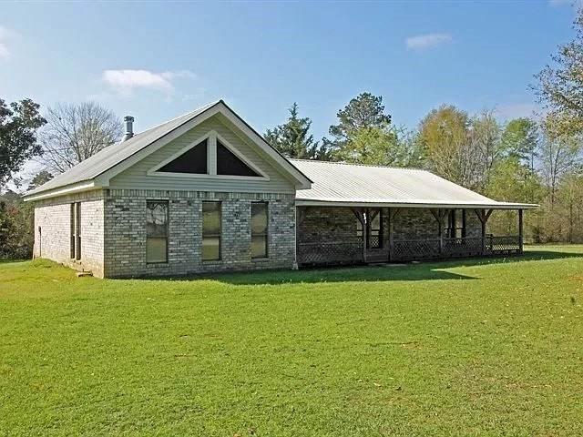 943 State highway 103 W
