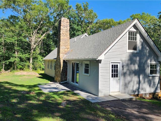 943 Wordens Pond Road