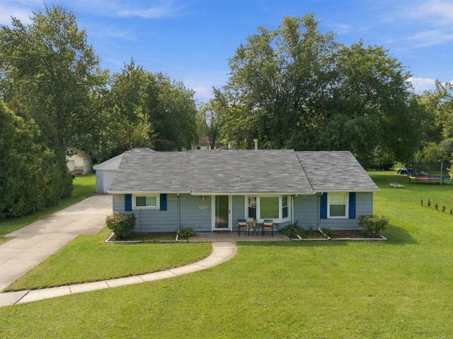 9445 Highland Drive