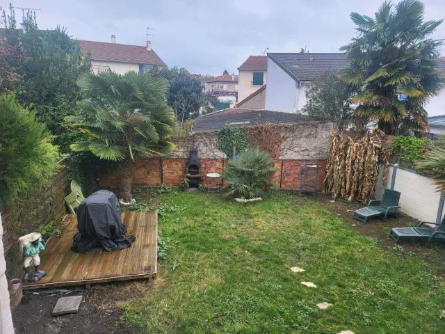 94400 VITRY MAISON 8 PIECES 144.51 M² AVEC TERRAIN 250M² AVEC JA
