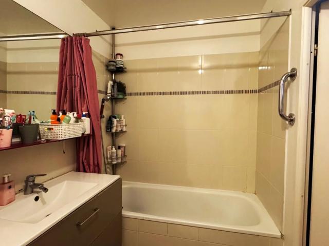 94400 VITRY SUR SEINE APPARTEMENT RECENT 2014 AVEC UN PARKING