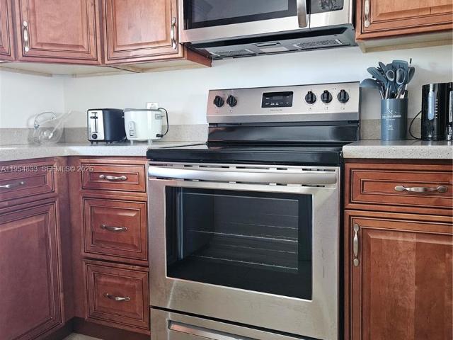 9441 Live Oak Pl, Unit 407, Davie, FL 33324 | MLS #A11954
