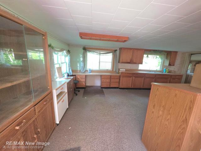 944 N Fairview Road
