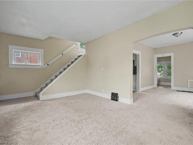 944 Redfern Avenue