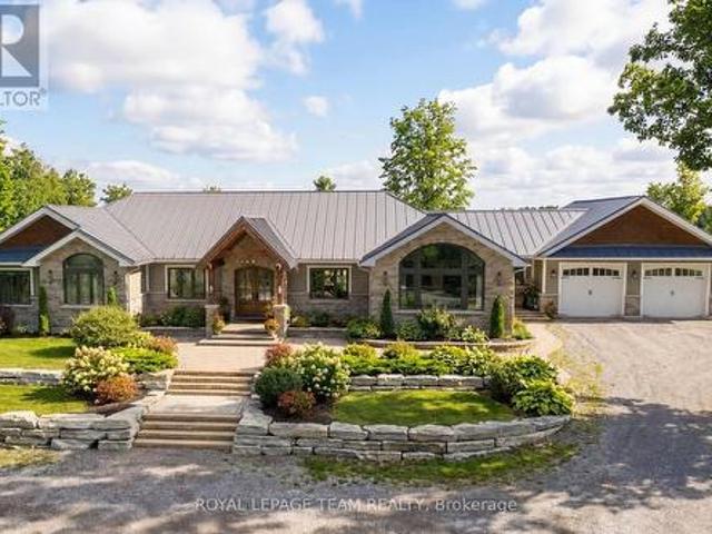 9459 Mccuan Road, Beckwith, ON, K7C 0C4 Luxury House for sale | Listing ID X12903 | Royal LePage Carriage Trade Luxury Properties