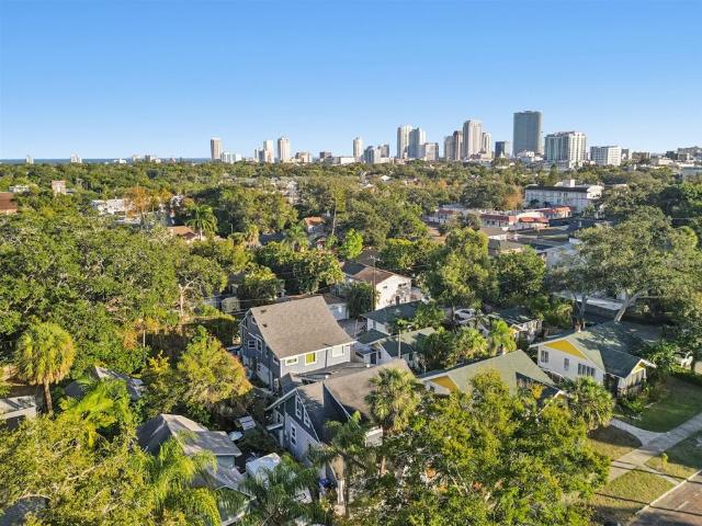 945 11th St N, St. Petersburg, FL 33705 | MLS #TB8478