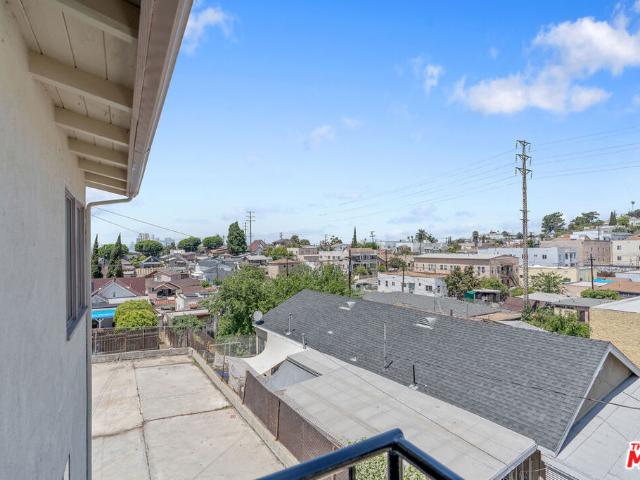 945 N Ditman Avenue