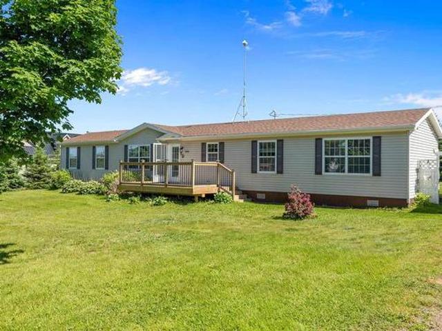 945 Newton Road, Kinkora, PE, C0B 1N0 house for sale | Listing ID 202622 | Royal LePage