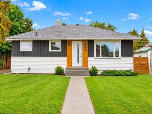 945 Parker Avenue Nw, Medicine Hat, AB, T1A 6W7 house for sale | Listing ID A2352 | Royal LePage