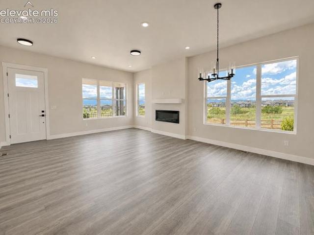 9469 Roseate View