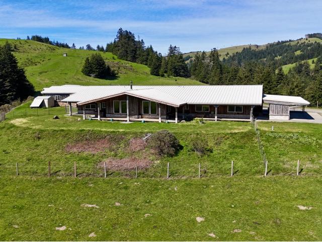 94621 n bank rogue river rd