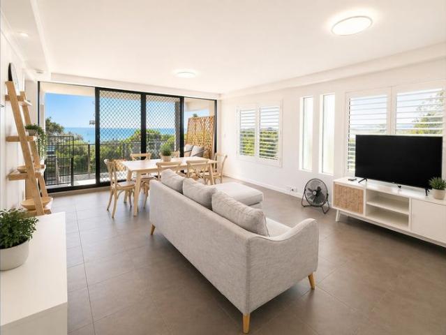 9/46 Alexandra Parade, Maroochydore Fully Furnished!
