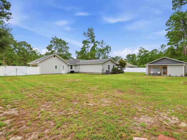 946 Fox Hollow Rd