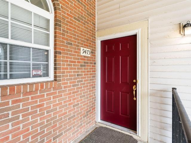 9475 Lakeside Drive