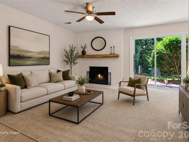 9478 S Vicksburg Park Court