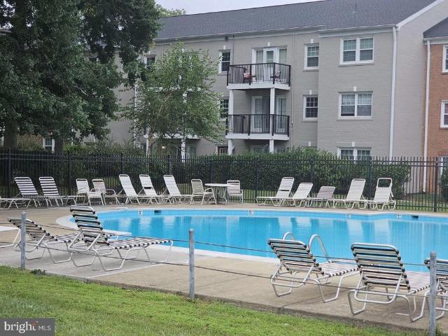 9471 Fairfax Boulevard # 103