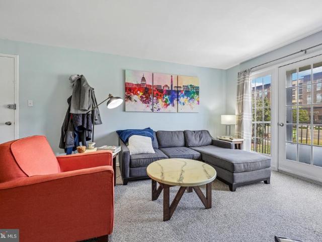 9471 Fairfax Boulevard # 301