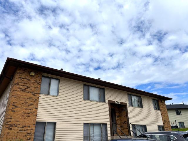 947 Boston Way, 2 beds, 1 full bath