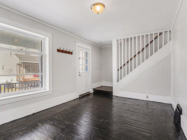 947 Bellevue Place