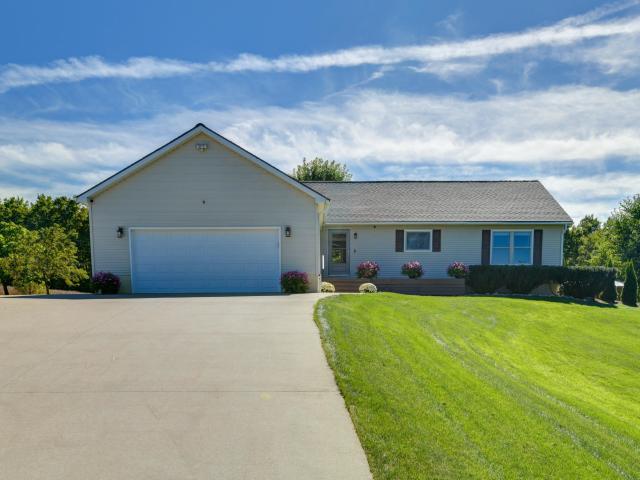 947 SW Prairie Lane