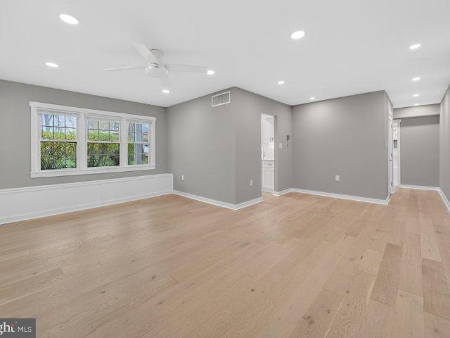 9489 Fairfax Boulevard # 101