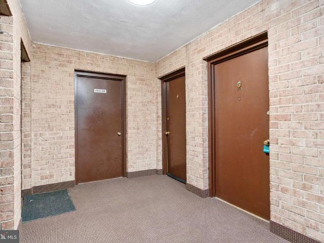 9481 Fairfax Boulevard # 203