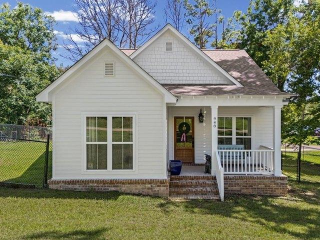 948 Bowles St, Water Valley, MS 38965