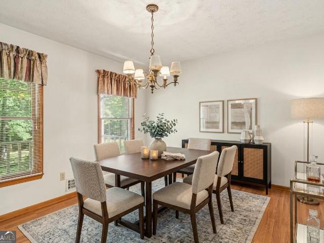 948 Hightower Trail