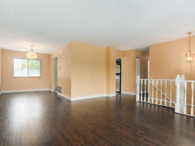 9496 B Crescent, Langley, BC, V1M 2A9 house for lease | Listing ID R3139 | Royal LePage
