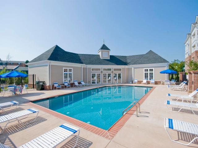 949 glenwood station ln 202