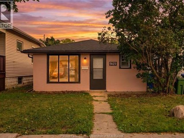 949 Ellrose Avenue, Windsor, ON, N8Y 3W8 house for sale | Listing ID 26019 | Royal LePage