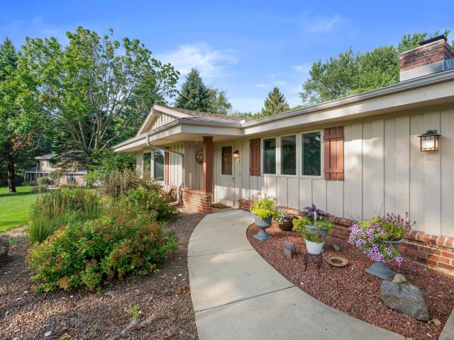 949 Hickory Hill Pkwy
