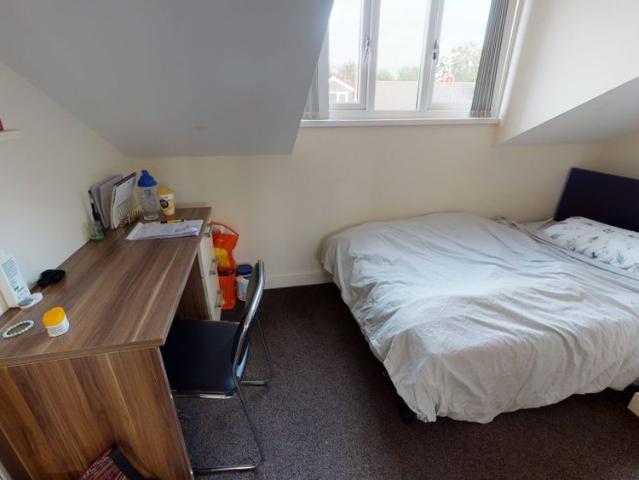 94 Tiverton Road Selly Oak