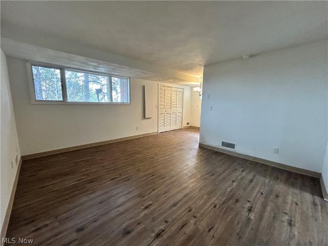 94 View Street 5