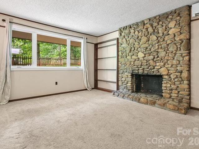 94 West Ridge Road