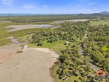 94 Acre Bush / Fishing retreat