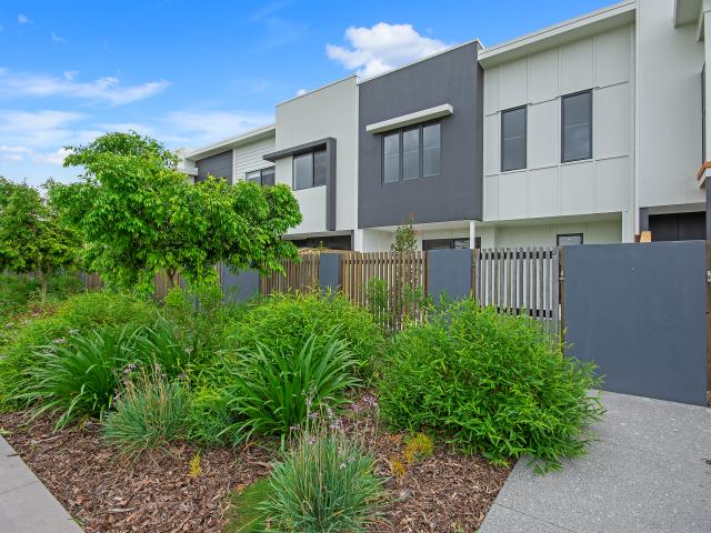 94 Annalise Circuit, Nirimba